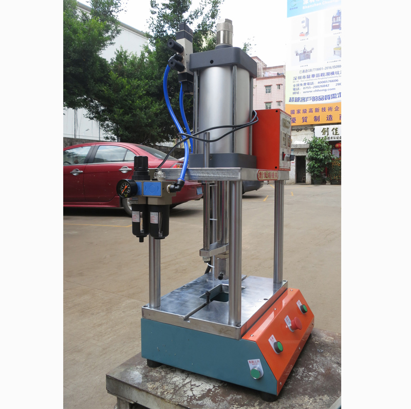 四柱氣動沖床CH102系列