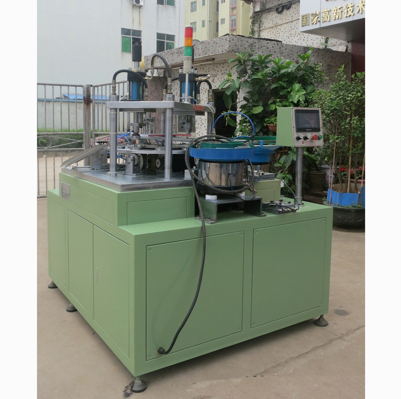 濾清器旁通閥自動鉚合機(jī)